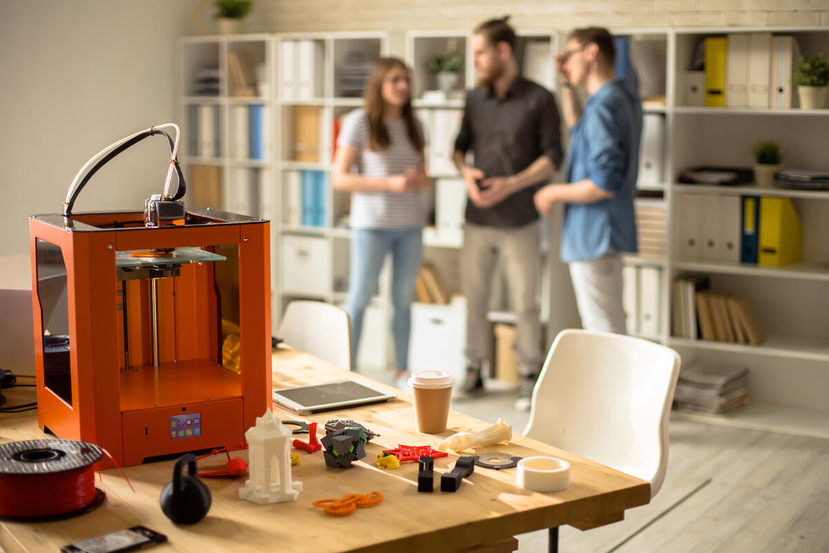 3d-printer-on-table-in-modern-design-studio-d6pz4jb.jpg