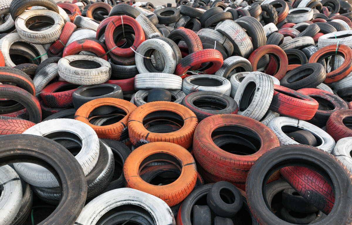 dump-used-car-tires-p3amxma.jpg